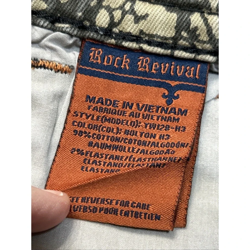 RARE Rock Revival Y2K Grunge Bolton Denim Jean Shorts Mens Size 40 Jorts‎ Clean